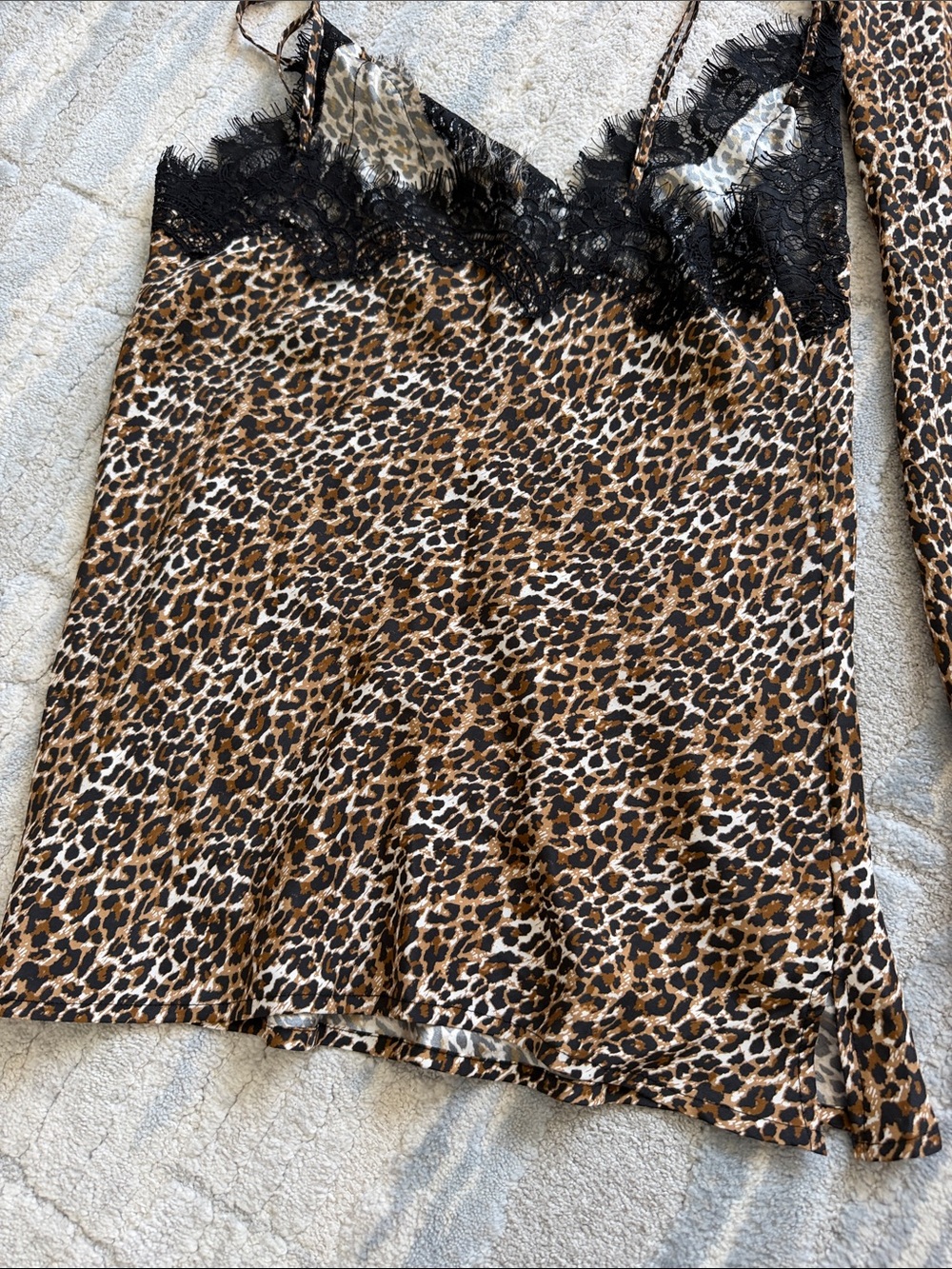 Gold Hawk 100% silk Leopard Satin Cami & Wide-Leg Set - Brown Black - Picture 4 of 8